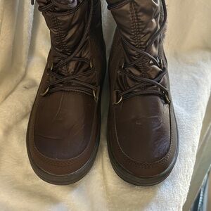 Nature Breeze Brown Women's Winter Lace-Up Boots